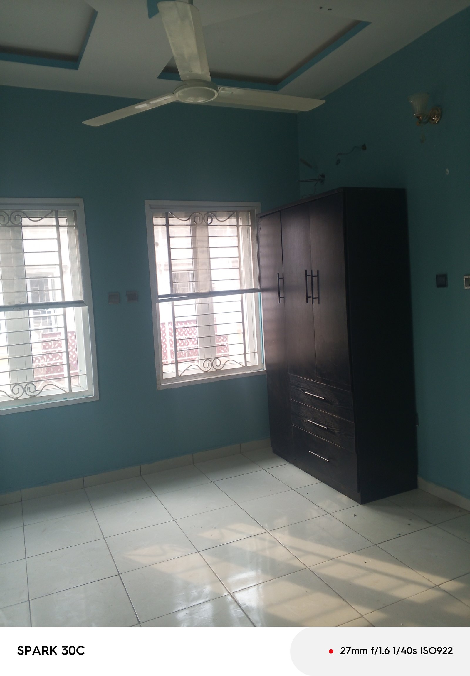 Luxury stand alone 4-Bedroom d...