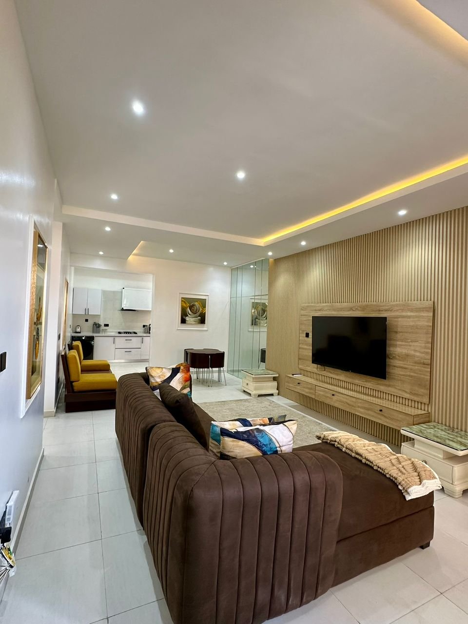 2 Bedroom Apartments